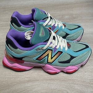 New Balance 9060 men’s 5.5 women’s 7 Like New pink, green, purple sneakers